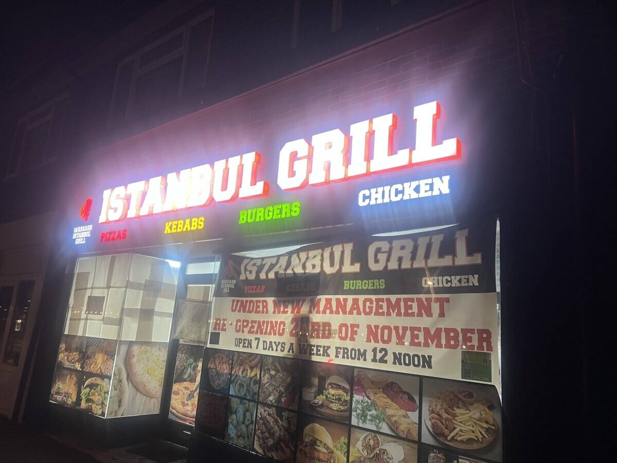 Pizza and kebab shop for sale in Warsash aria in park gate between Southampton and Fareham. Photo 4