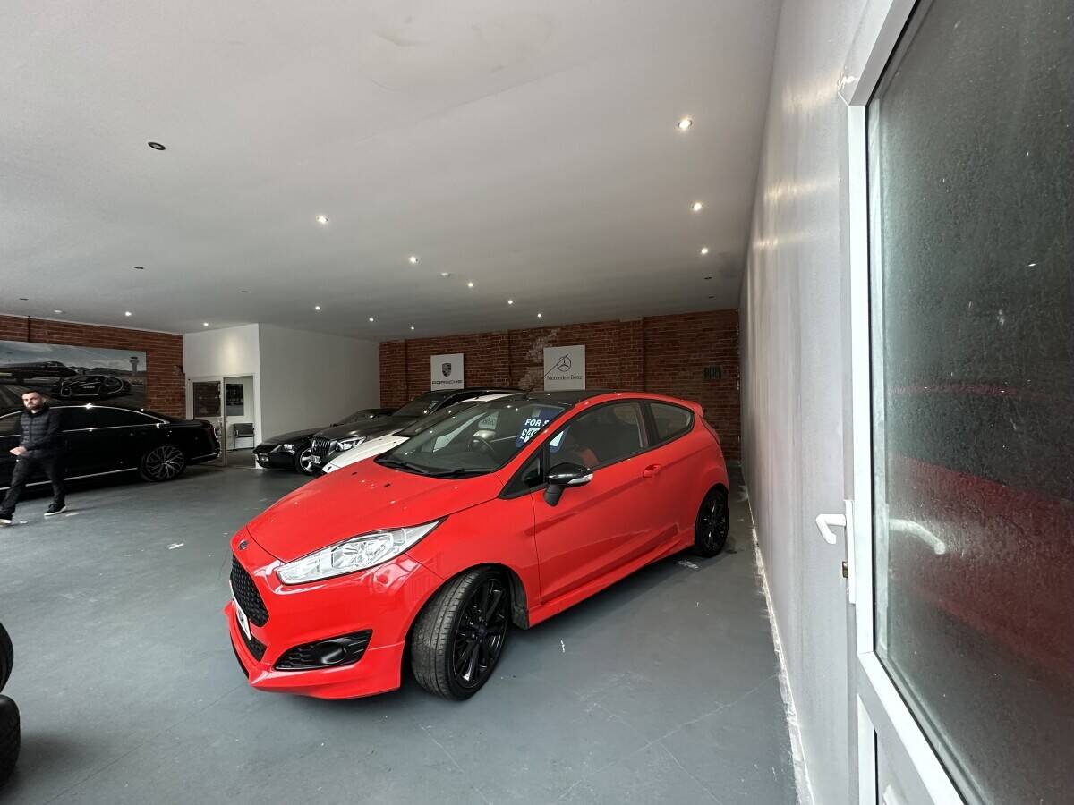 Car Sales & Car Repair Garage Nottingham