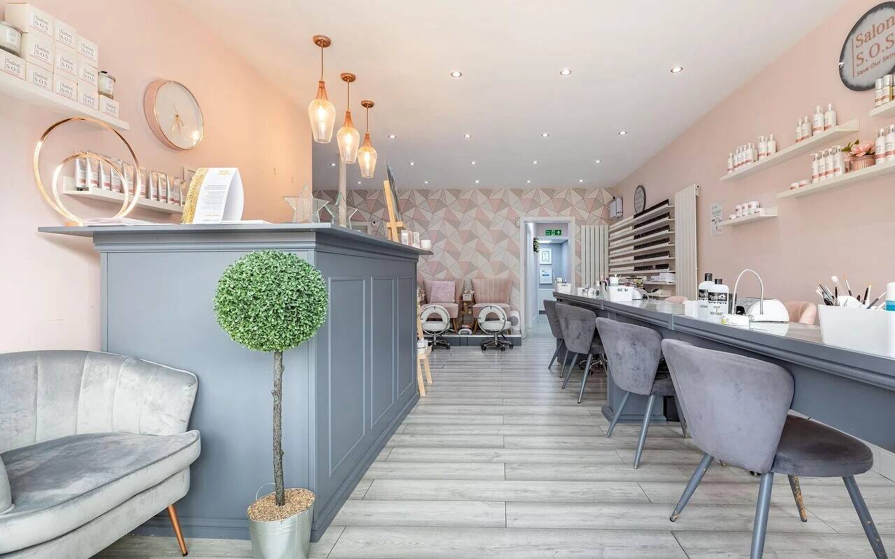Stunning Beauty & Hair Salon for sale DA1