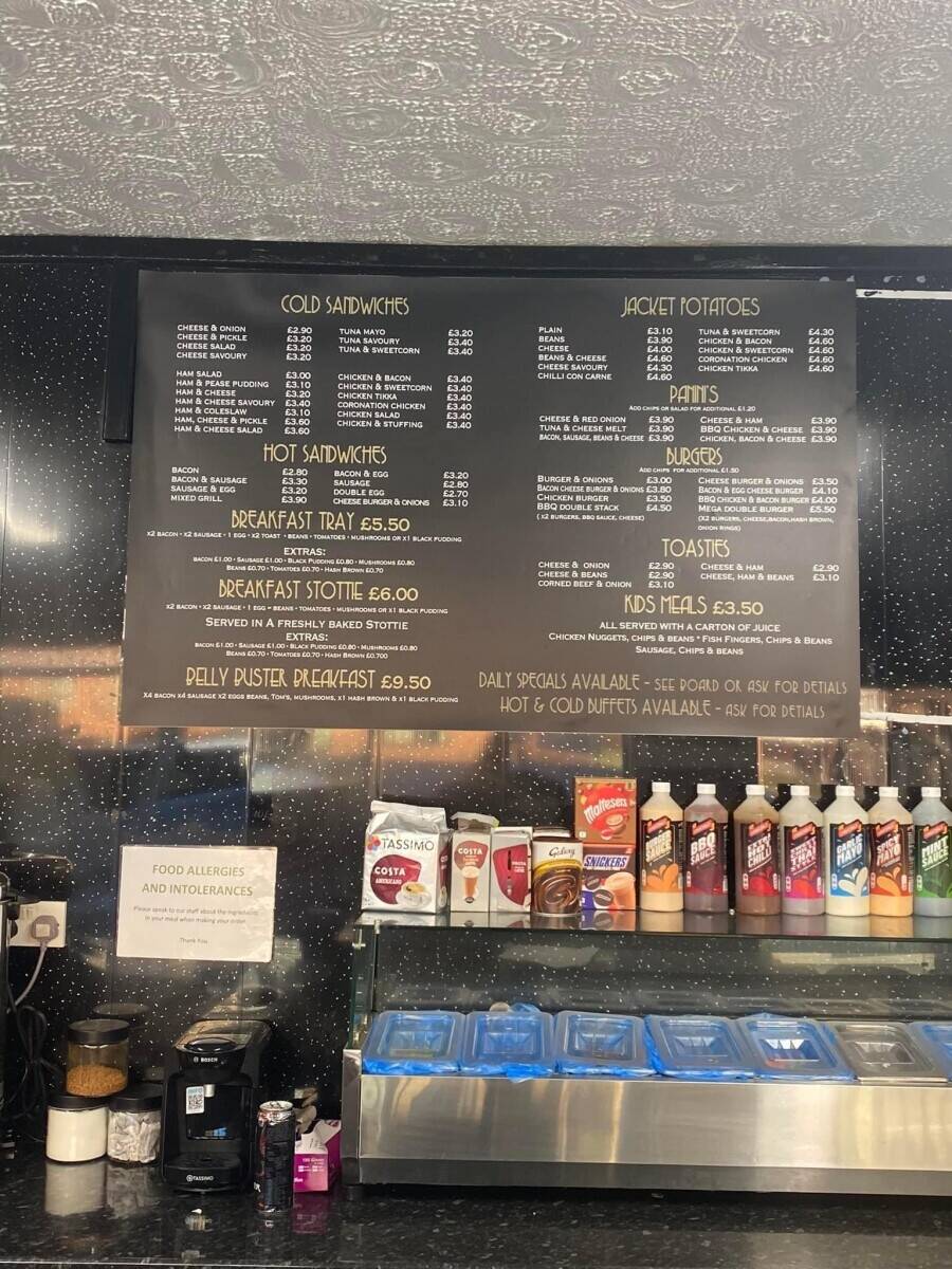 Busy sandwich shop deli for sale  Photo 3