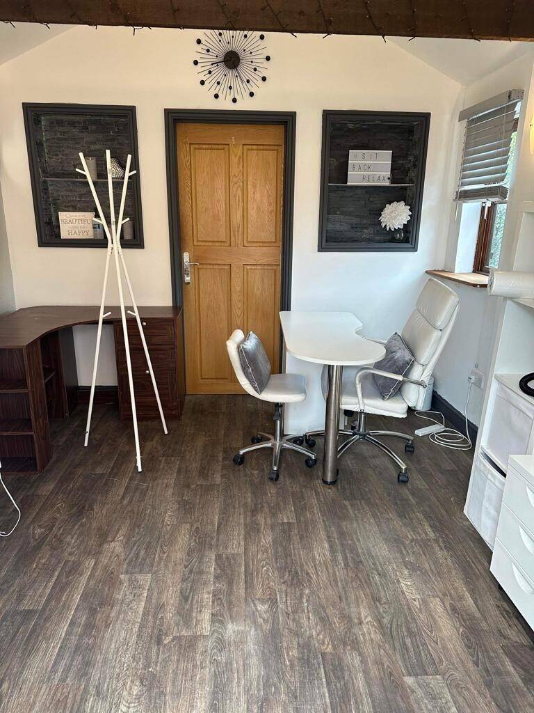 Thriving hair salon in Southampton Photo 3