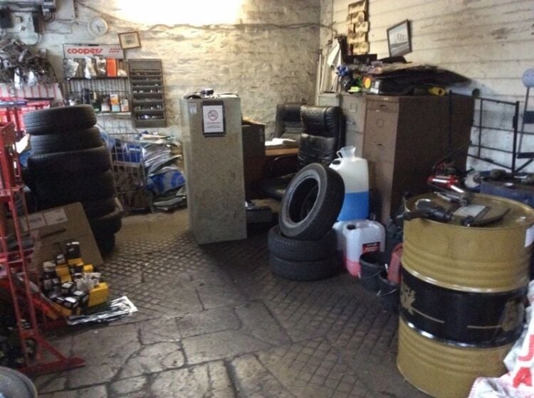 Profitable Garage With Excellent Reputation Photo 3