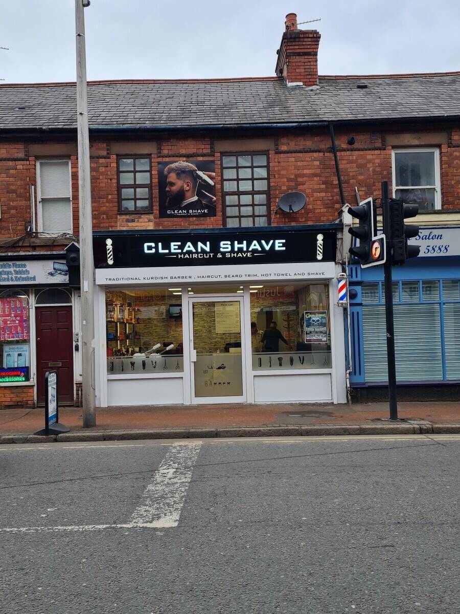 Barber shop for sale in ELLESMERE PORT  Photo 3