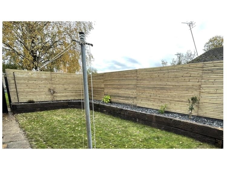 Newly established Garden Maintenance & Landscaping for sale Photo 3