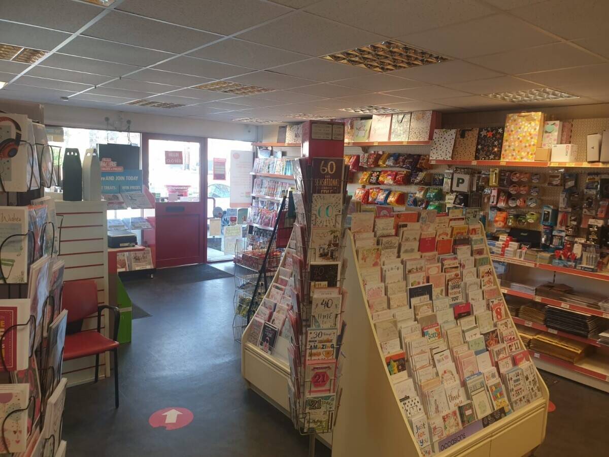 PRICE REDUCED HIGH SALARY POST OFFICE AND RETAIL SHOP WITH FLAT IN MICKLEOVER DERBYSHIRE FOR SALE