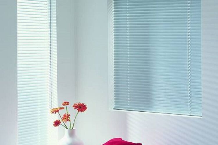 Window Blinds & Shutter Specialists - Rossendale