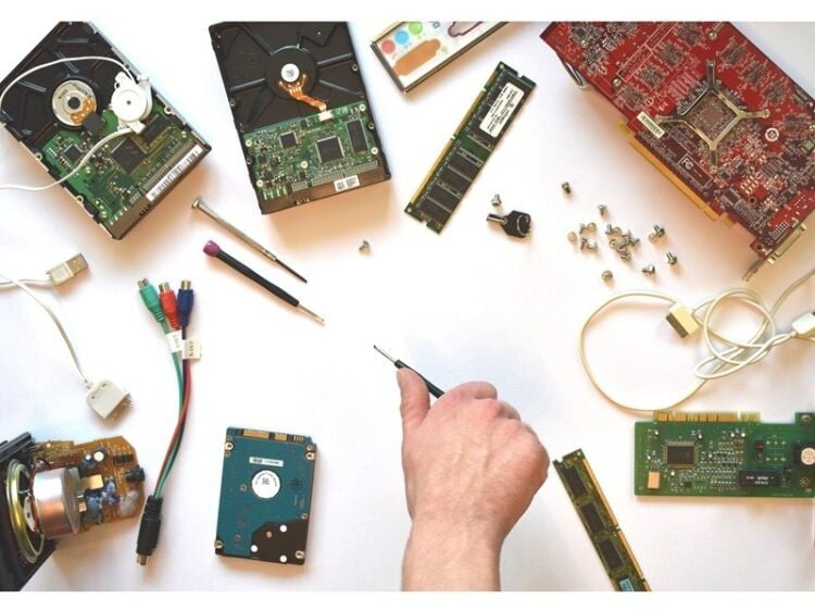 Well Established Computer Services And IT Support Business For Sale Photo 3