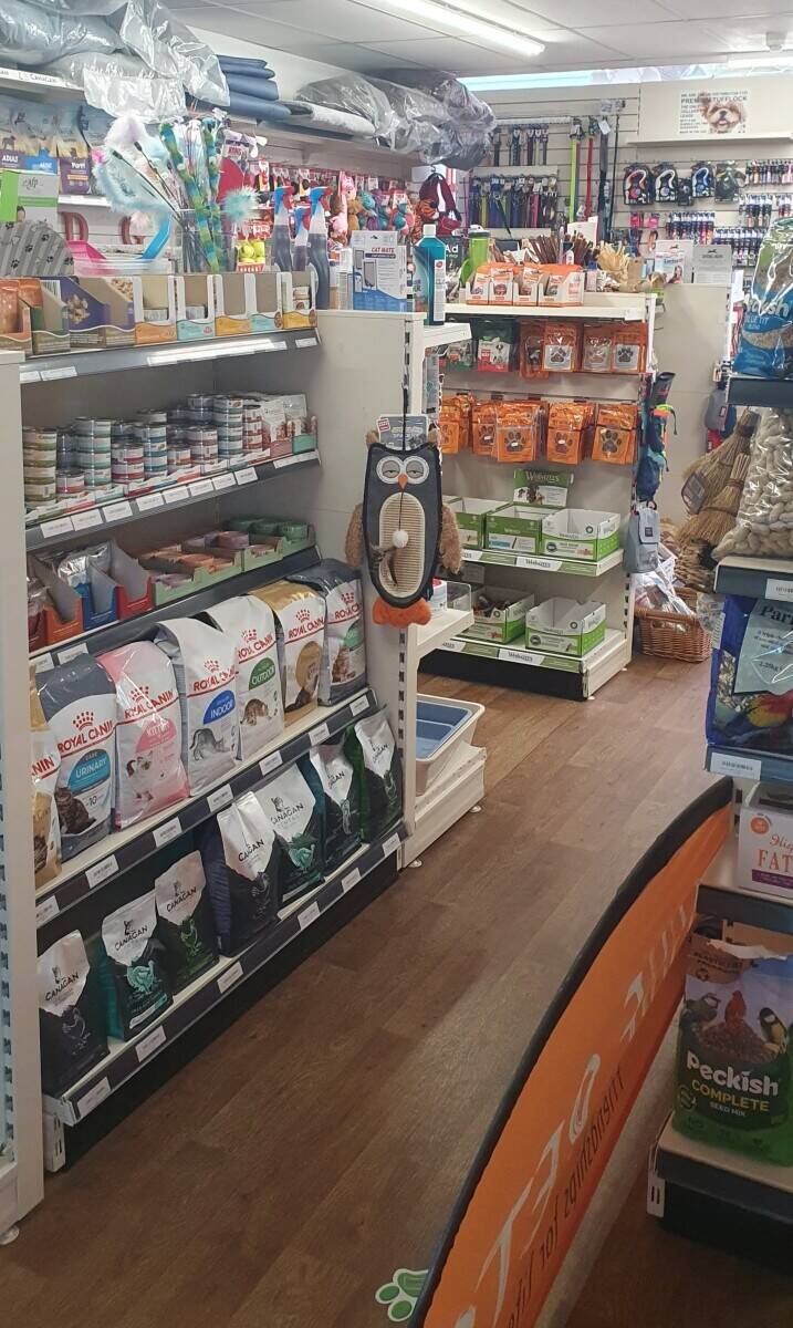 Pet Shop for sale Photo 3