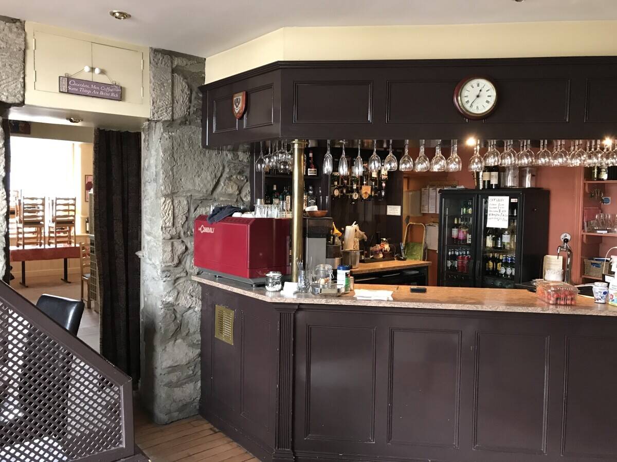 Italian restaurant and takeaway for sale