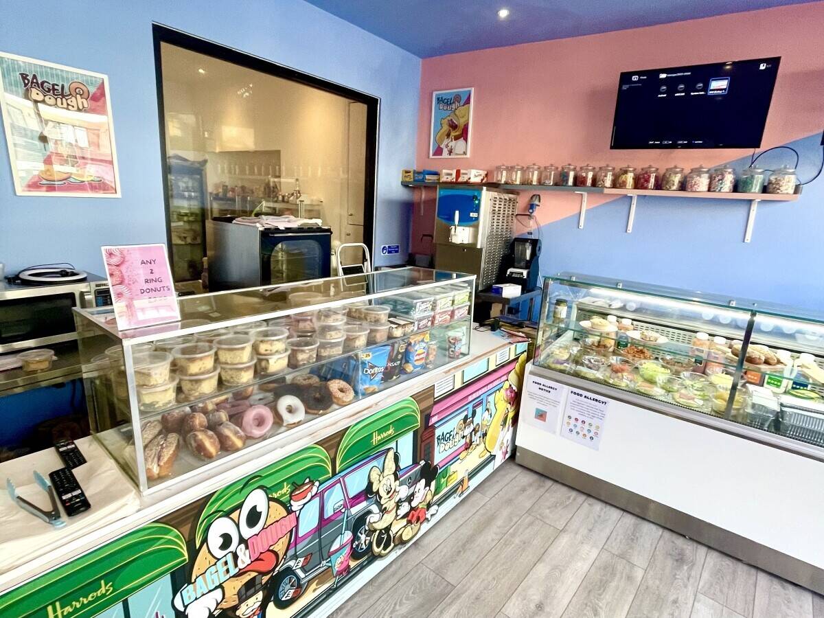 Bagel and Dough business for sale in prime location Photo 3
