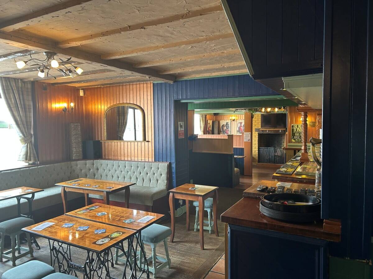 WEST MIDLANDS – RENOWNED VICTORIAN FREEHOUSE