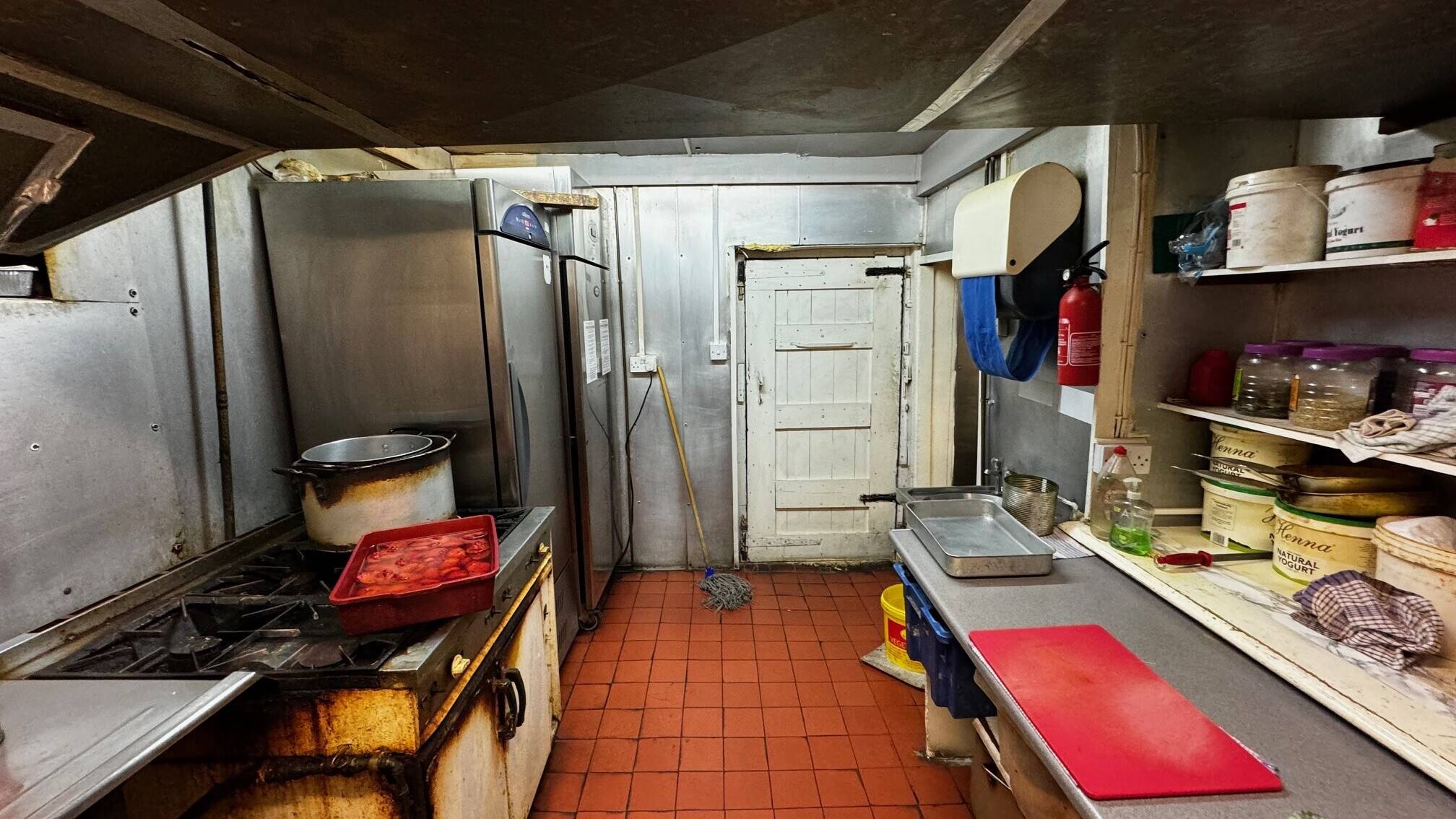 Indian Takeaway for Sale in Glossop, Derbyshire