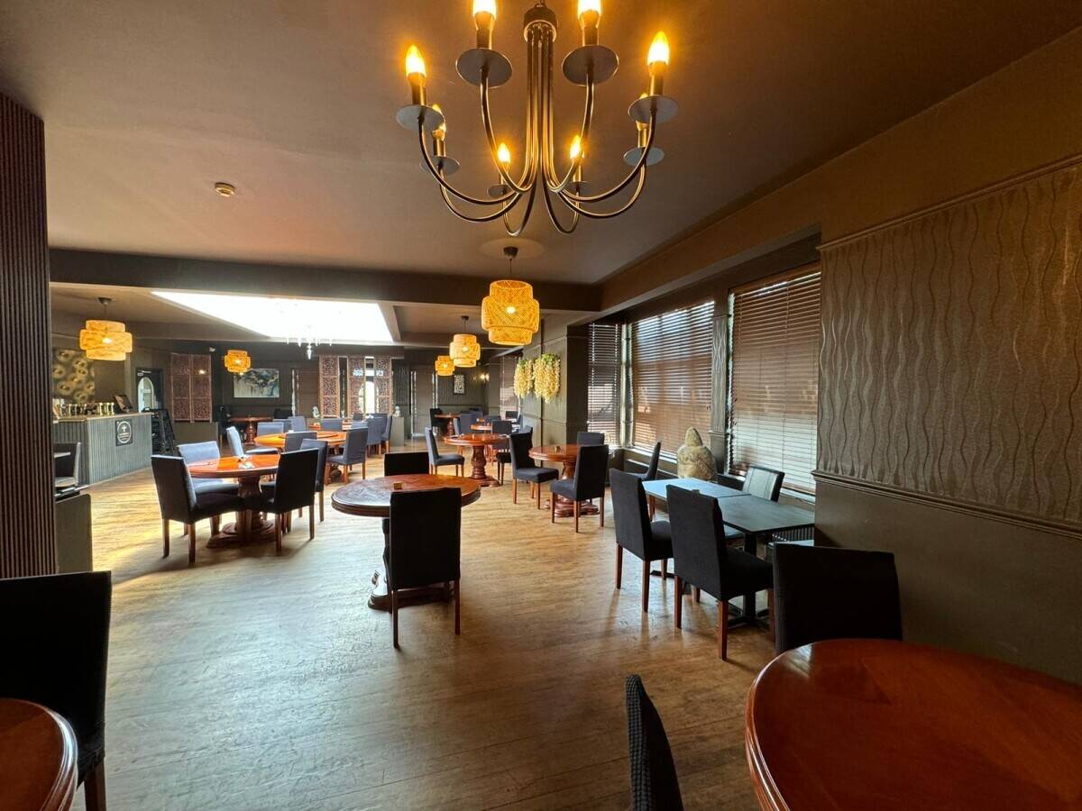 Fully furnished busy restaurant for sale