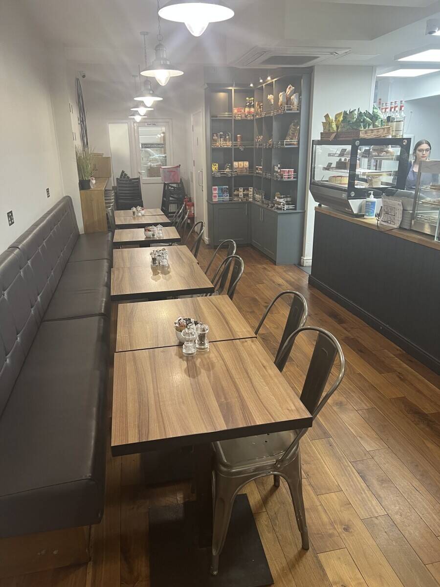 Coffee shop & Cafe for sale in South East London  Photo 3
