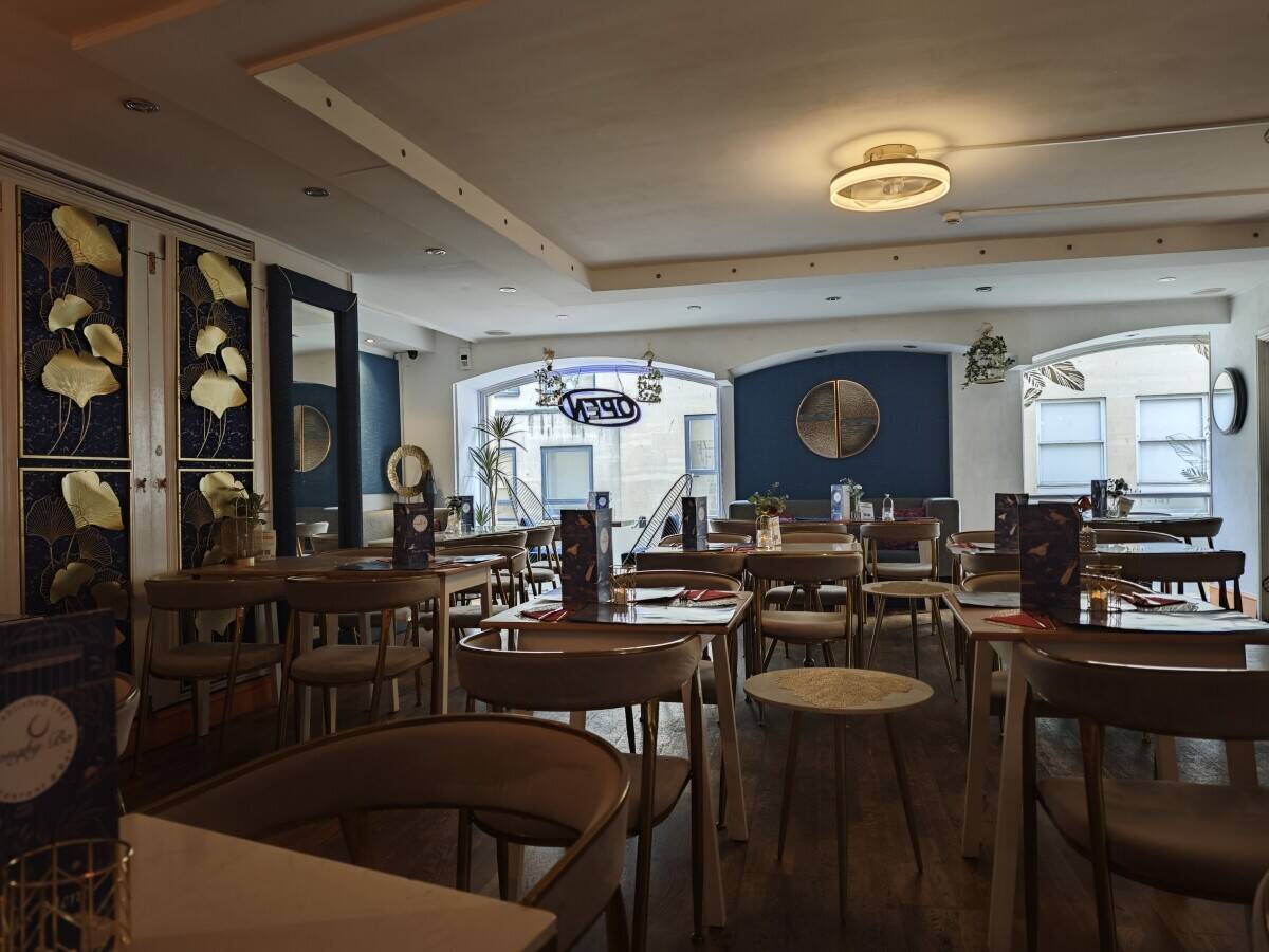 Asian Fusion restaurant for sale in Bath Photo 4