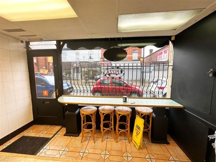 Hot Food Takeaway in Leigh Photo 3