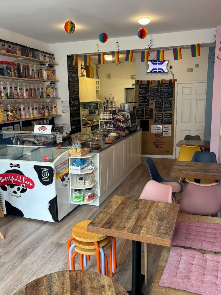 Cosy Café, Tea Room & Confectioners – Southam