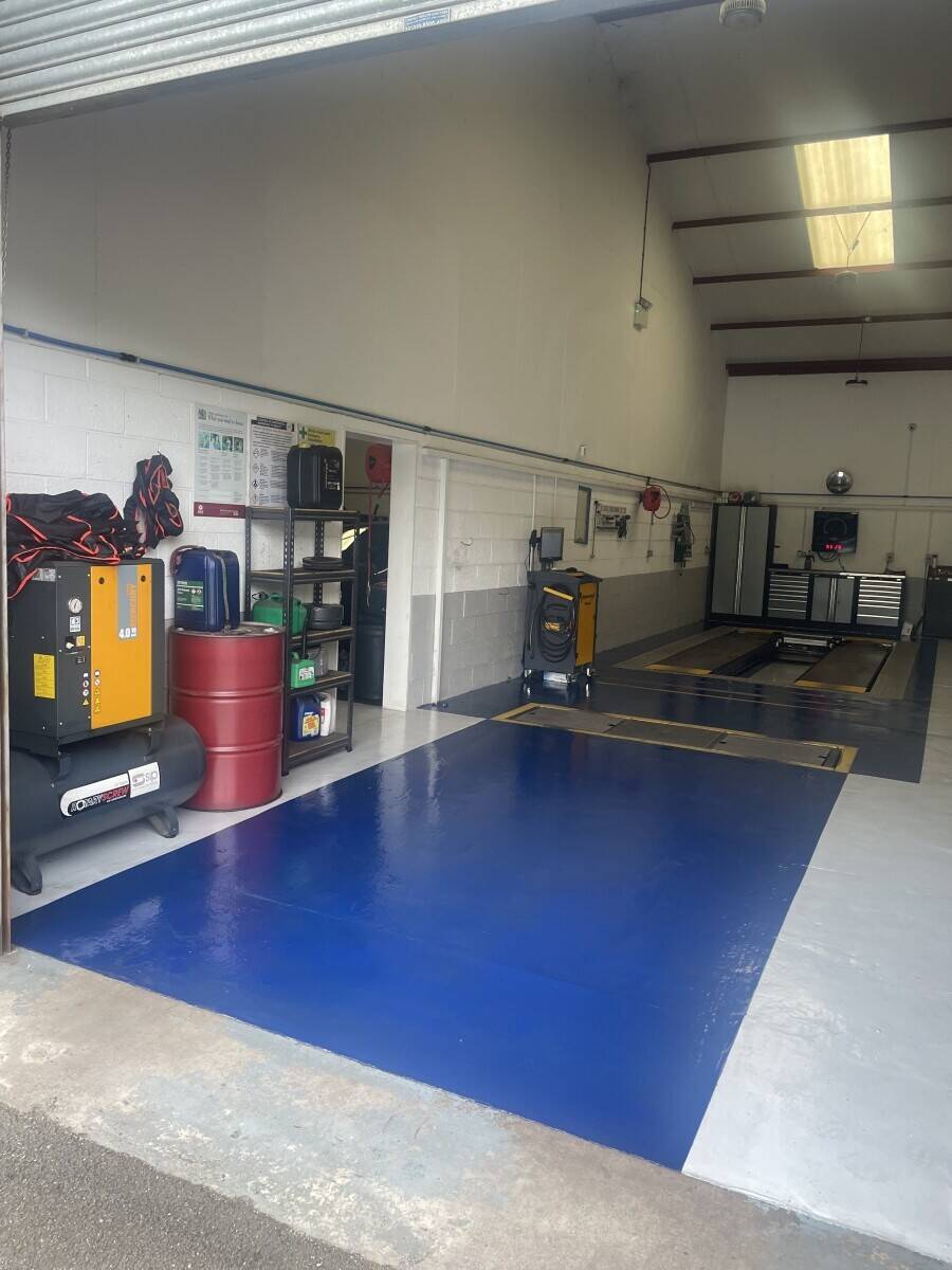 Vehicle Repairs/ Mot centre