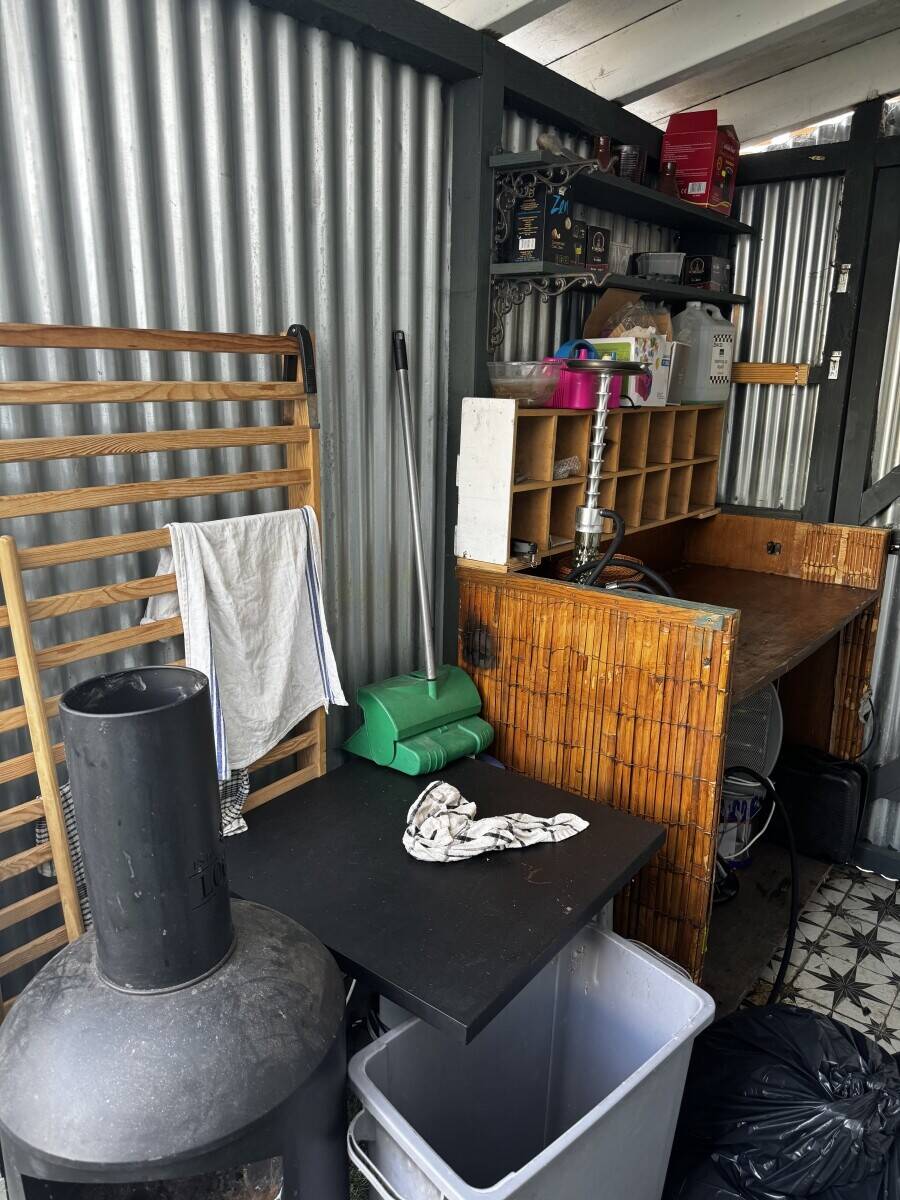 Shisha tooting Photo 3