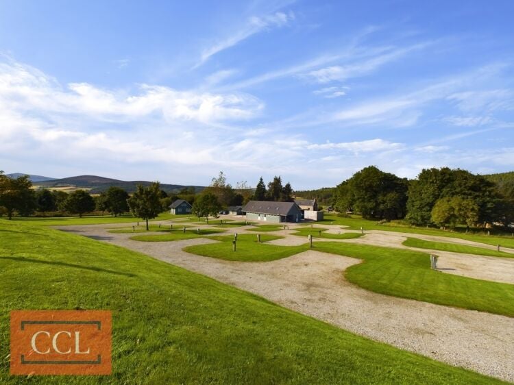 Stunning Holiday Cottage & Campsite Business near Dufftown Photo 3