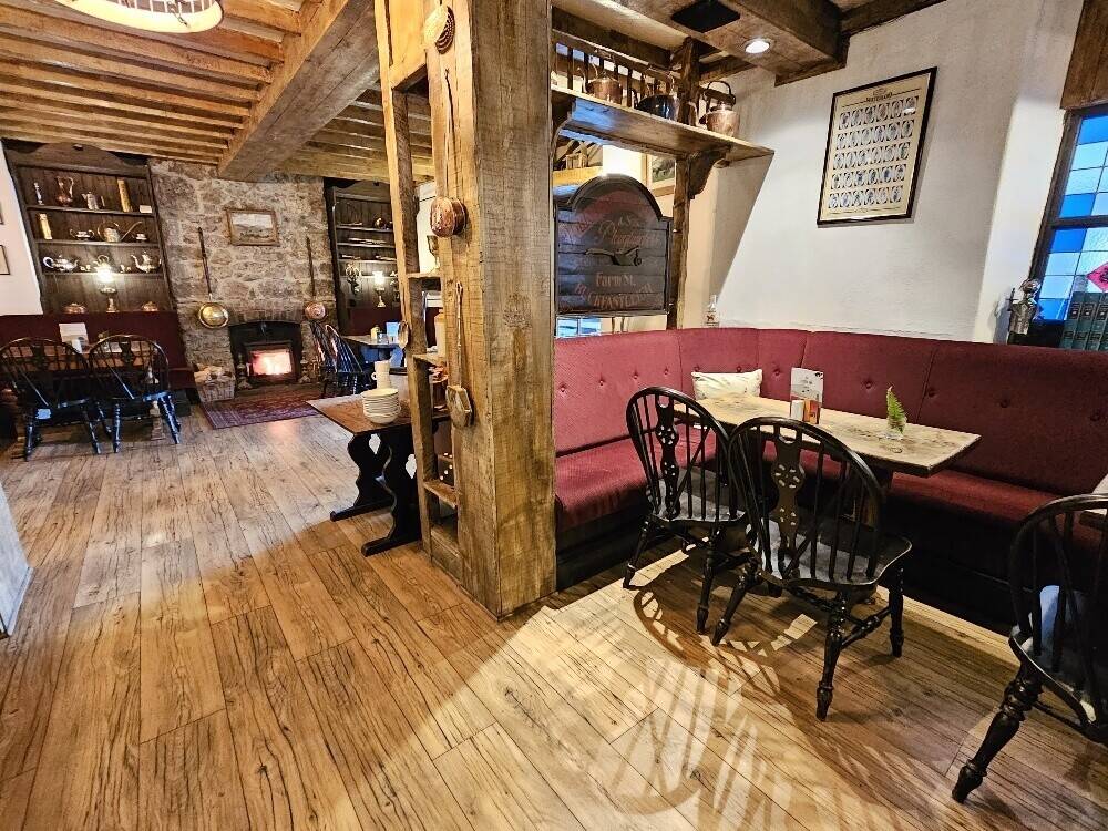 Fantastic Opportunity To Own One Of The Last Independent Freehold Pub Businesses On Dartmoor Photo 3
