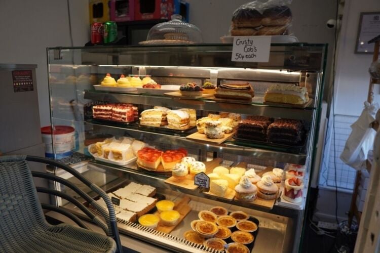 Established Bakery - Droylsden