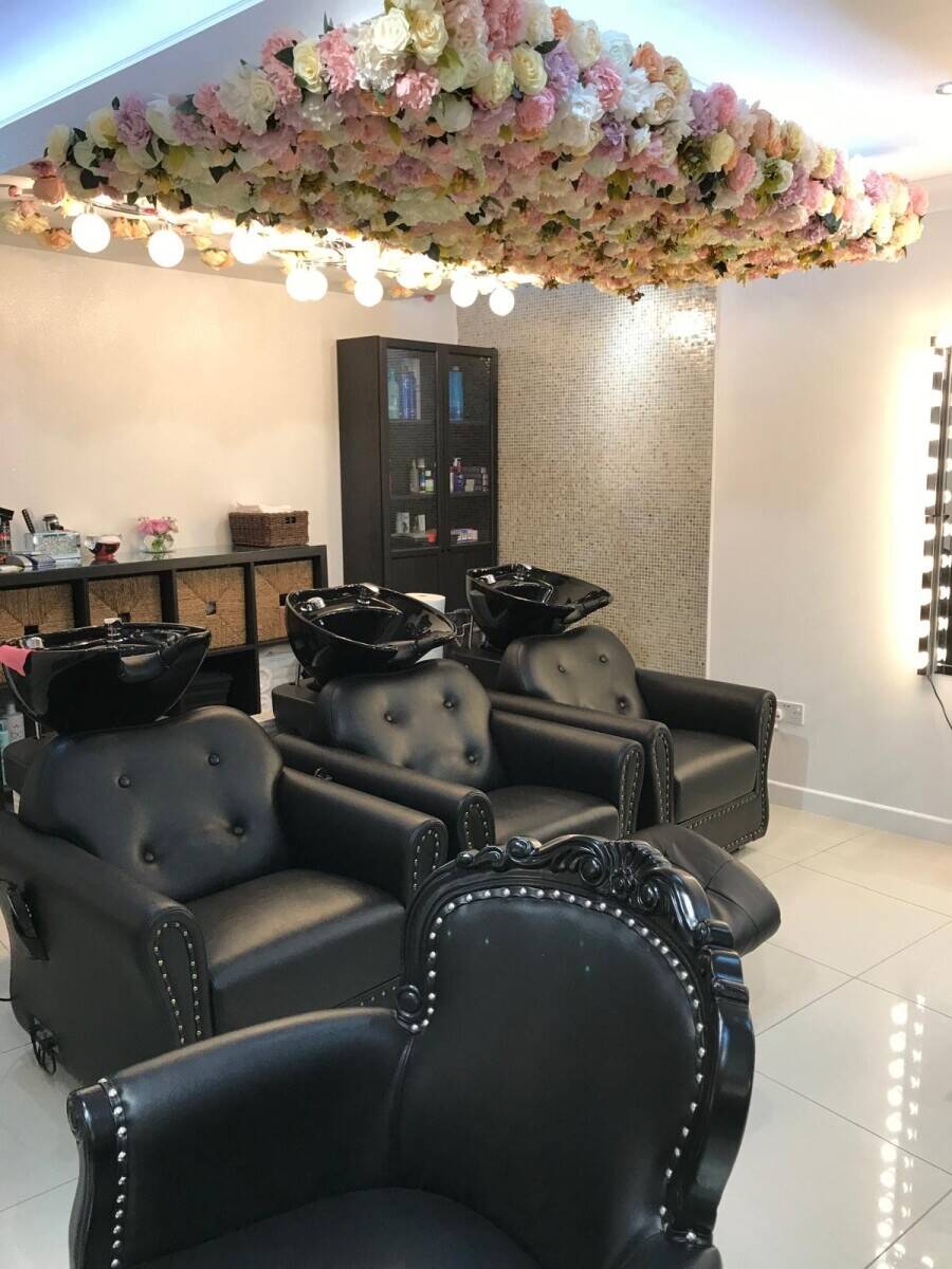 Hairdressers salon for sale