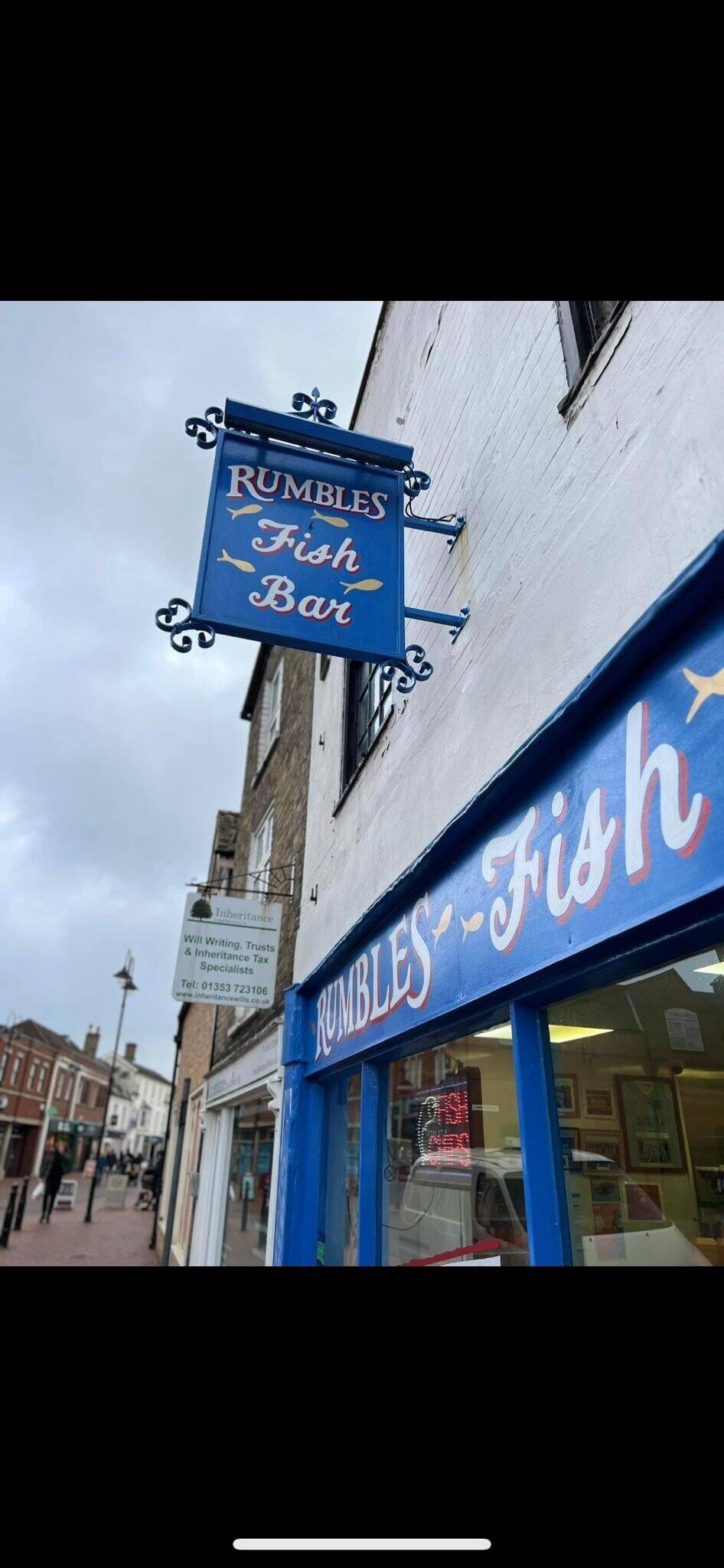 Fish and chips high street  Photo 3