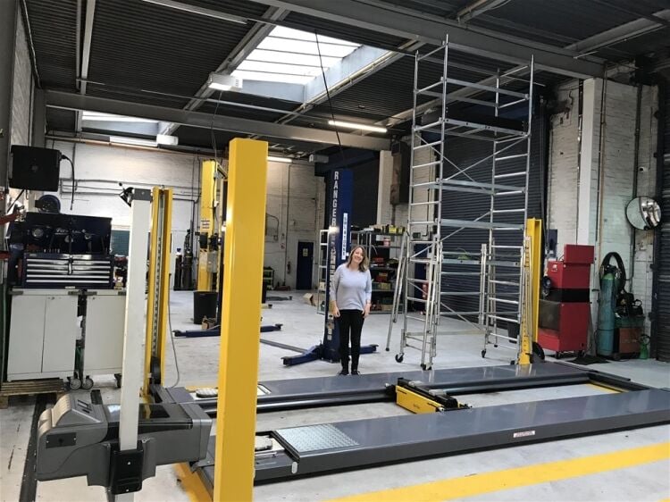 AUTOMOTIVE MOT, SERVICE, AND MAINTENANCE CENTRE