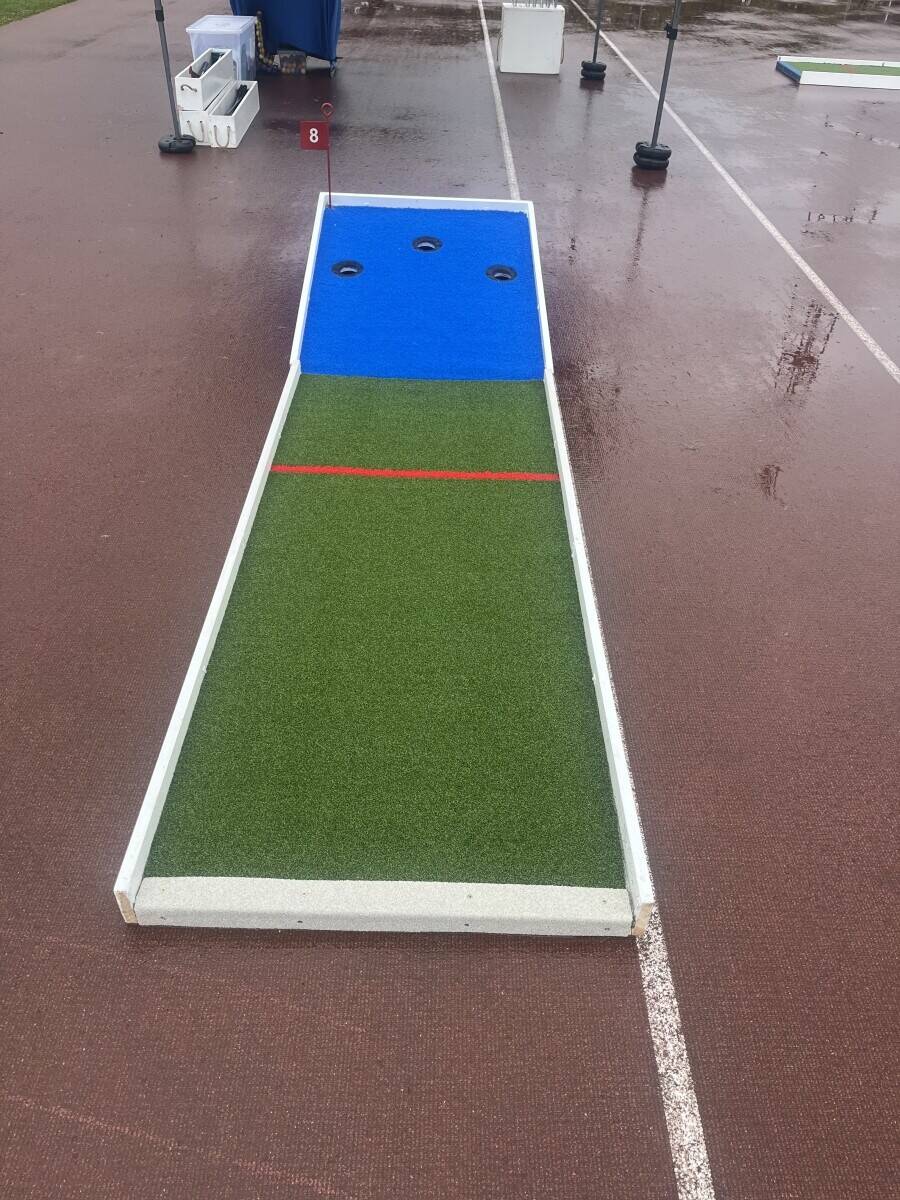 9 hole mobile mini golf course