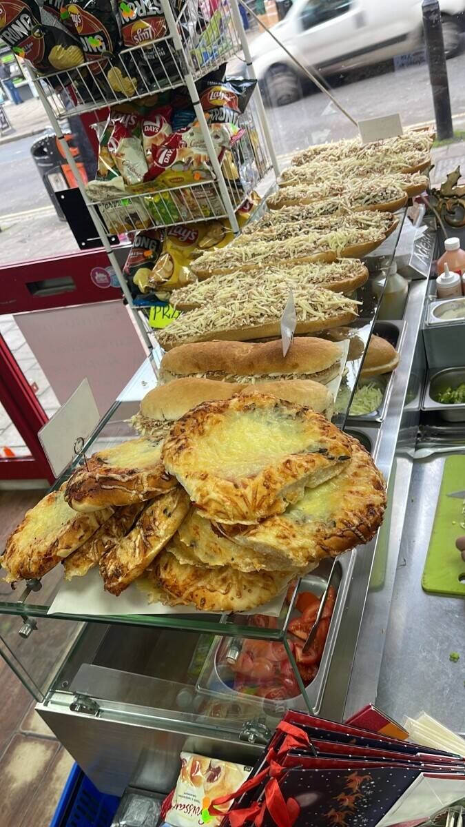 Kebab take way and grocery shop  Photo 3