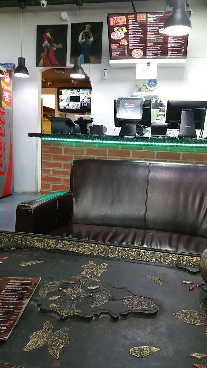 Thriving Restaurant for Sale on Kilburn High Road &ndash; Prime Location, Endless Potential!