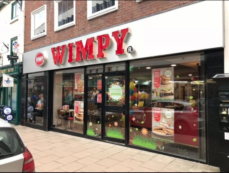 Highly Profitable Food establishment in a Prime Town Centre Location