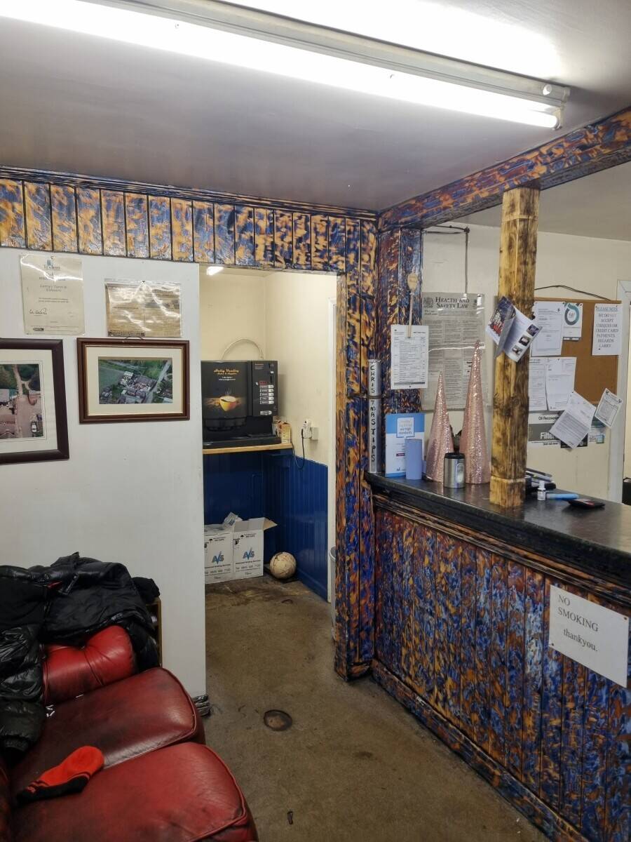 Busy Garage mot Centre for Sale in Wombell Barnsley South Yorkshire