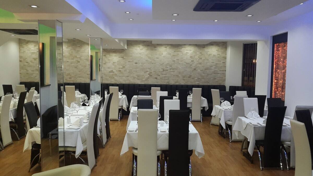 Secret spices Indian restaurant Margate Photo 3