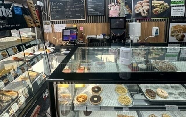 Retail Bakery & Cake Shop closed for Sale