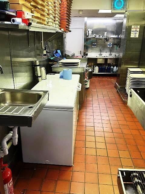 Recently Reopened Pizza Takeaway & Delivery Plus Chinese Hot Food Takeaway & Delivery for Sale Photo 3