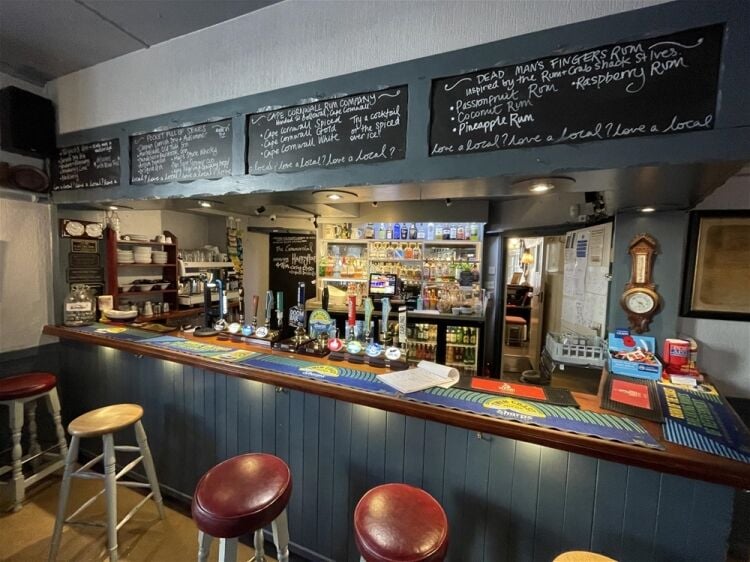Outstanding West Cornwall Hotel, Pub & Restaurant For Sale in Penzance