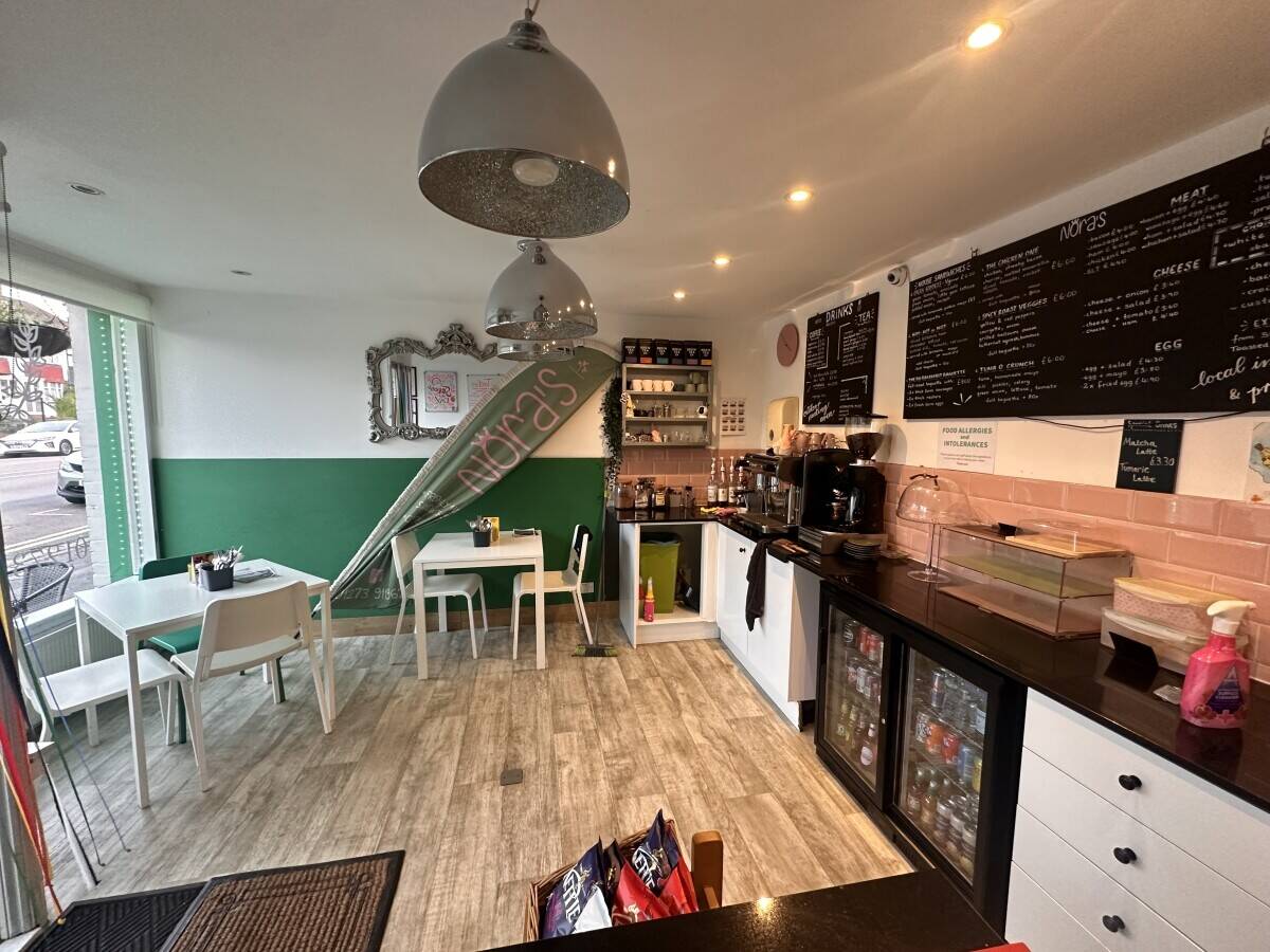 E CLASS SANDWICH BAR/CAFE  ON BUSTLING PARADE OF SHOPS  HOVE, EAST SUSSEX Photo 3