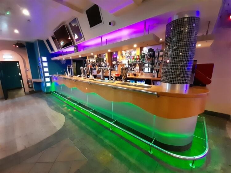 Hotels For Sale in Wakefield