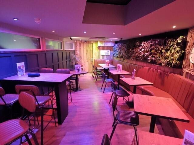 JUST REDUCED A3 CAFE / COFFEE SHOP & LICENSED BAR - PRICE: O.I.R.O £99,999 plus SAV–  LEIGH ON SEA Photo 3