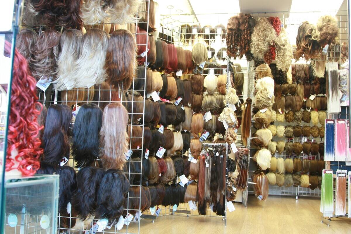 Professional Wigs salon for sale in cheam london Photo 3