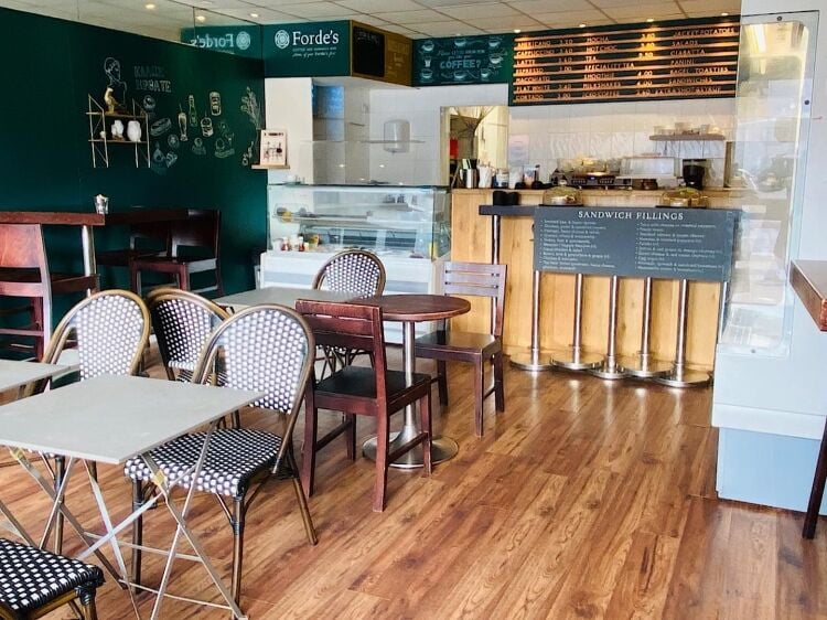 Leasehold Coffee House & Sandwich Bar Located In West Bridgford, Nottingham Photo 3