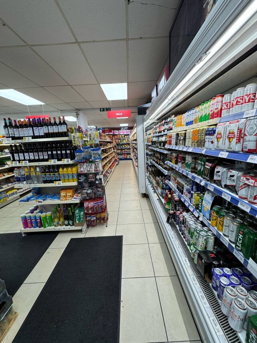Off licence & convenience store for sell in King&rsquo;s Lynn