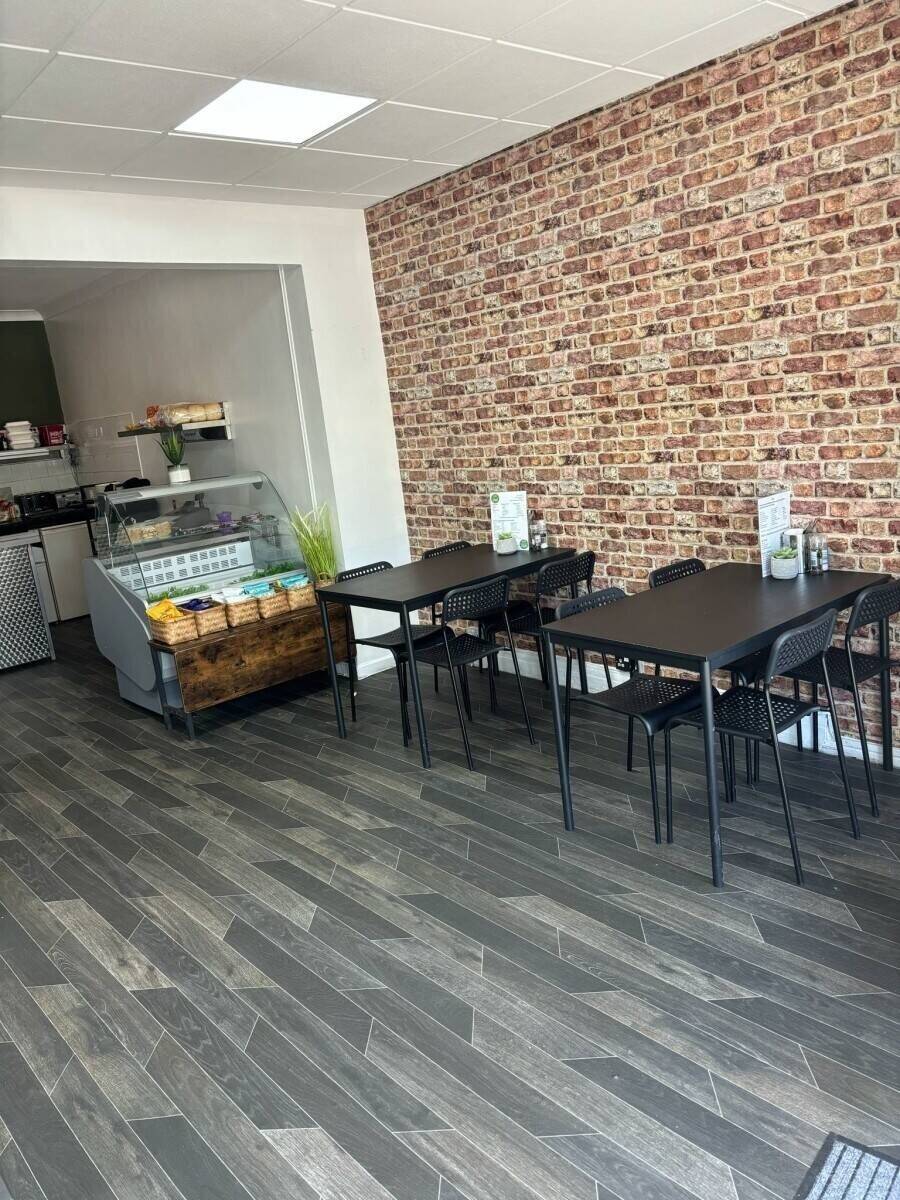 Cafe for sale in prime location