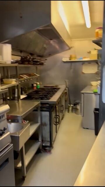 Contemporary Licensed Indian Restaurant for Sale Photo 3