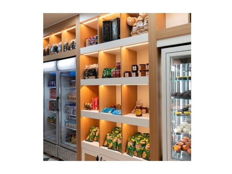 Thriving Bakery Café for Sale – Prime Location & Strong Profits! Photo 3