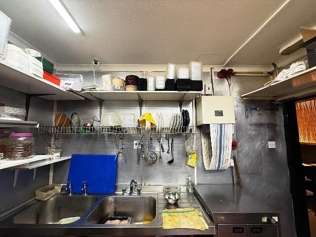 Immaculate, Fully Licensed, Indian Restaurant & Takeaway for Sale