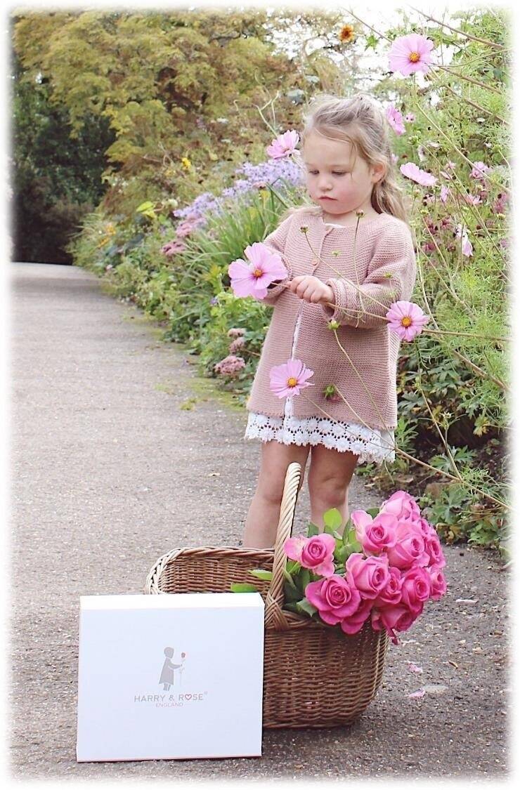 AWARD-WINNING LUXURY BABY SKINCARE RANGE