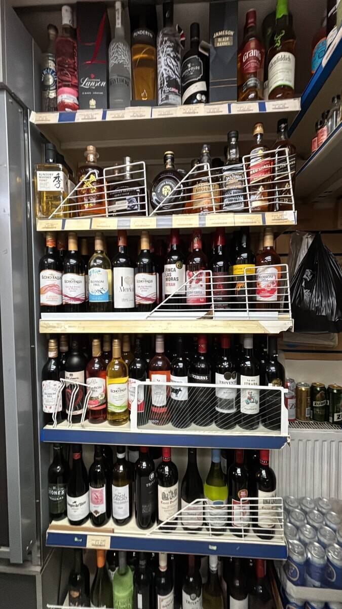Last 15 year of the off-licence shop